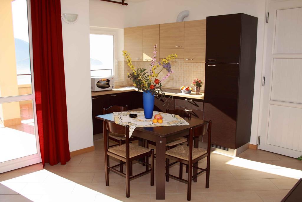 Casa Ciclamino Apartment Vercana Room photo